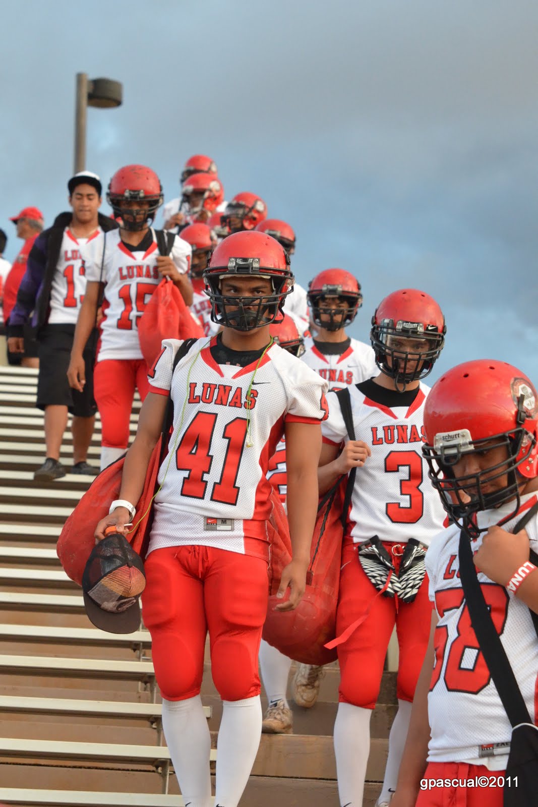 Lahainaluna Sports Shooter MIL Football LAHAINALUNA 14, KING
