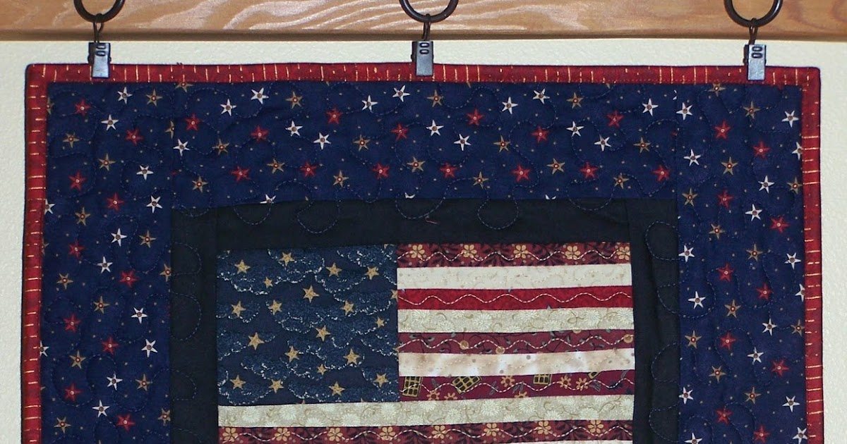 Busy Hands Quilts American Flag Wall Hanging in Thimbleberries