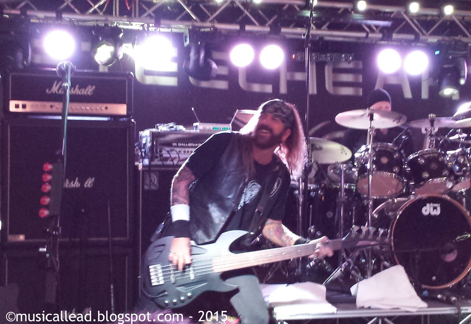 Steelheart lead singer answersxoler