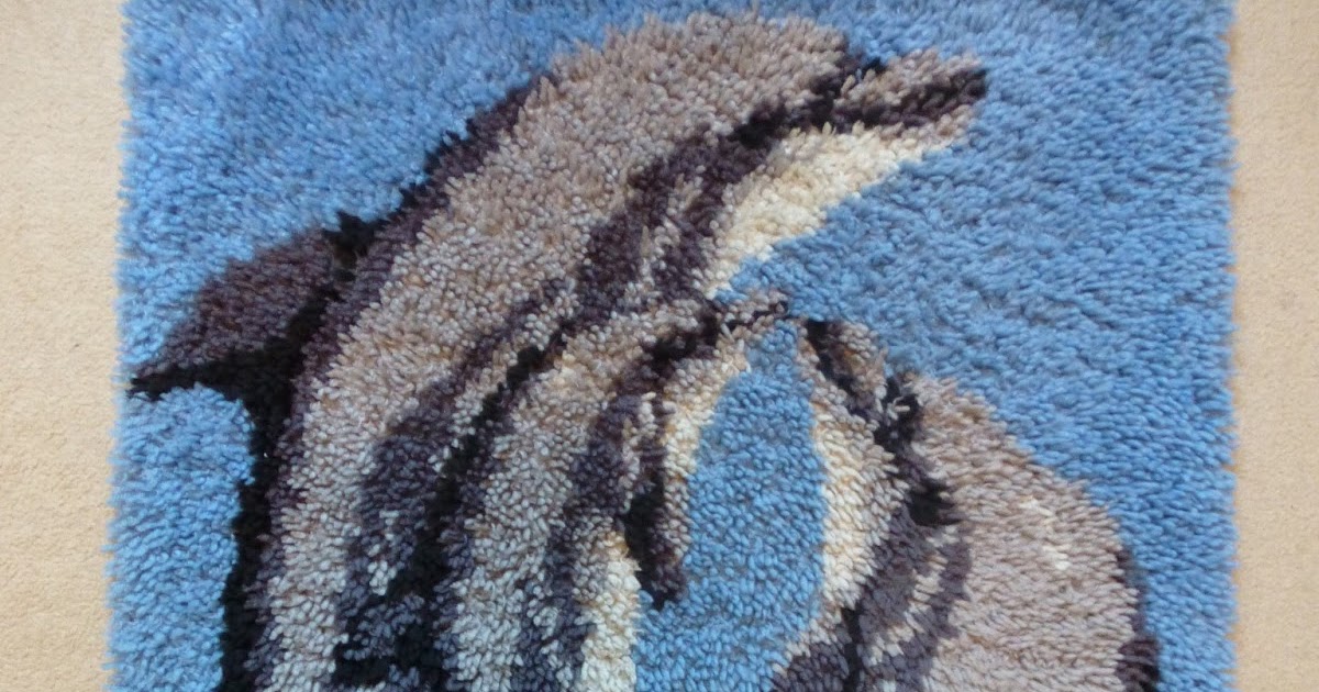 You Sew Should... Dolphin Latch Hook Rug Kit