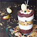 Power Frühstück mit Protein Joghurt, Chia Samen und Low Carb Beeren Müsli