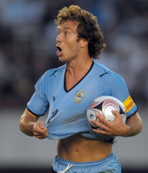 partido uruguay peru
