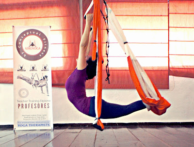 AeroYoga® Formación Oficial Profesores Yoga Aéreo Fuerteventura