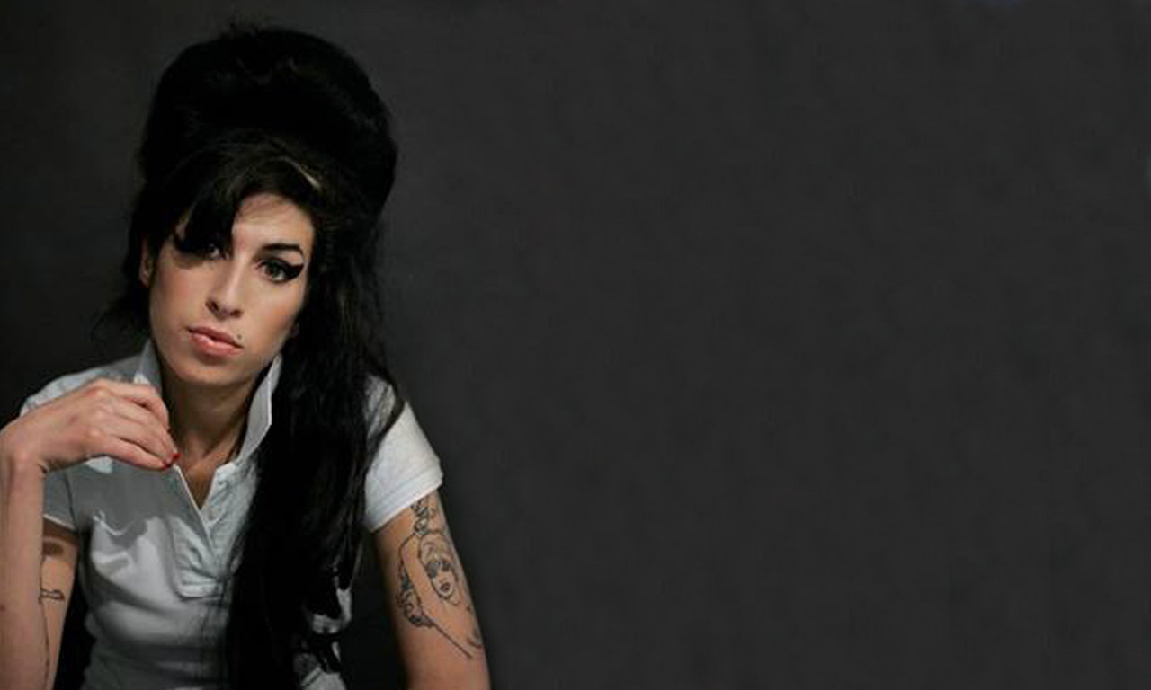 PEOPLE: Amy Winehouse, Forever 27