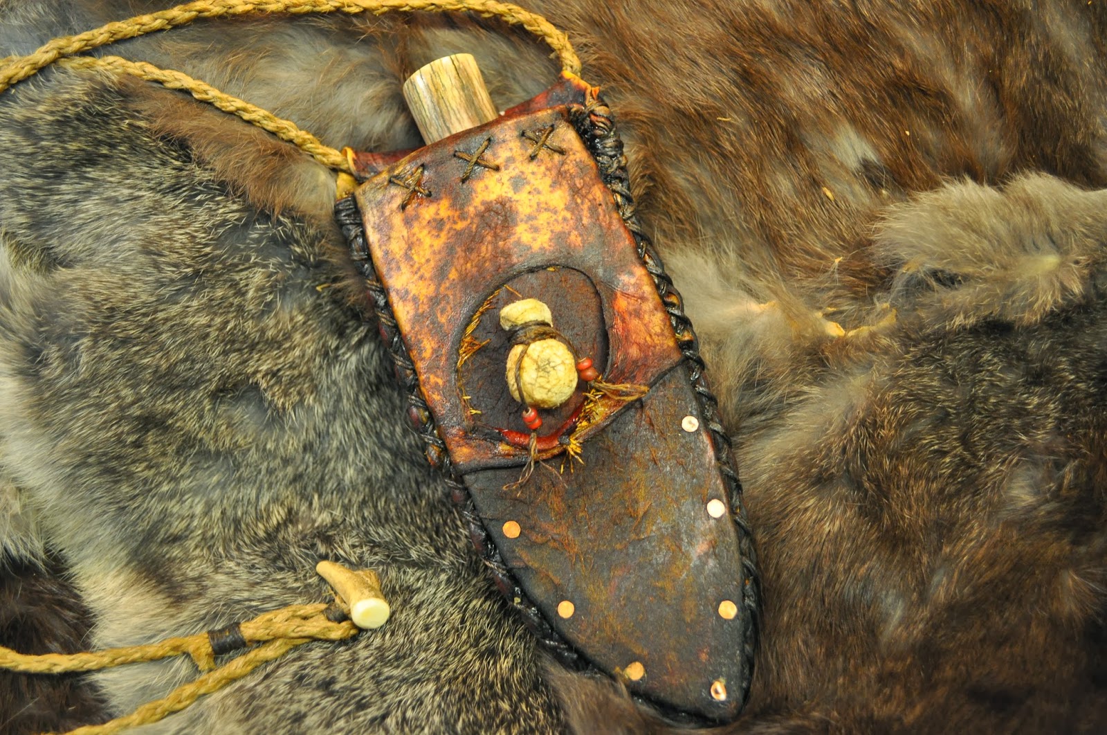 Skab Leatherworks Rawhide sheath, with a beautiful stack leather and