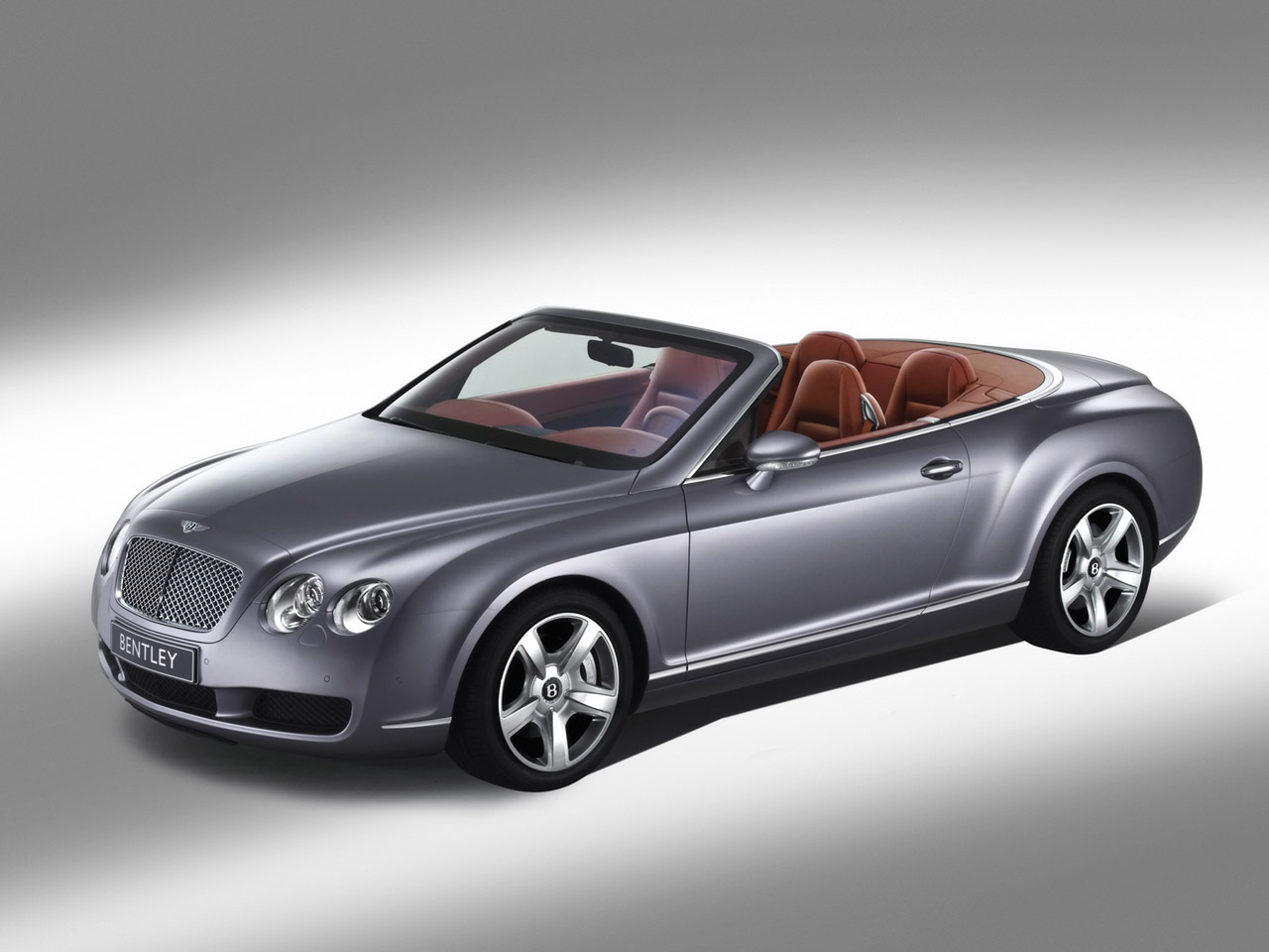 http://4.bp.blogspot.com/-Ct-40kU0wmM/Tg1IKOhT8PI/AAAAAAAACiQ/aS-Revs2_9o/s1600/Bentley%2BContinental%2BGTC1.jpg