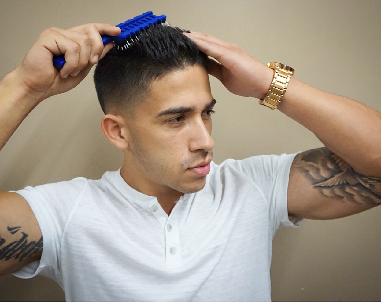 Whats Happening At Gq Cuts Men Styling Their Own Hair