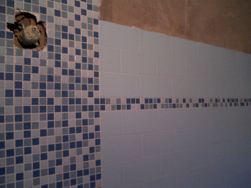 Bagno con mosaico azzurro ~ canlic for .