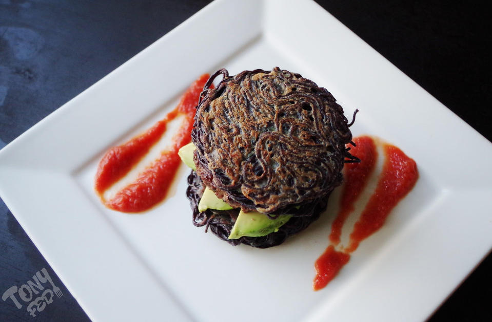 Short Rib Ramen Burger with Sriracha Kimchi Ketchup (Gluten Free, Soy