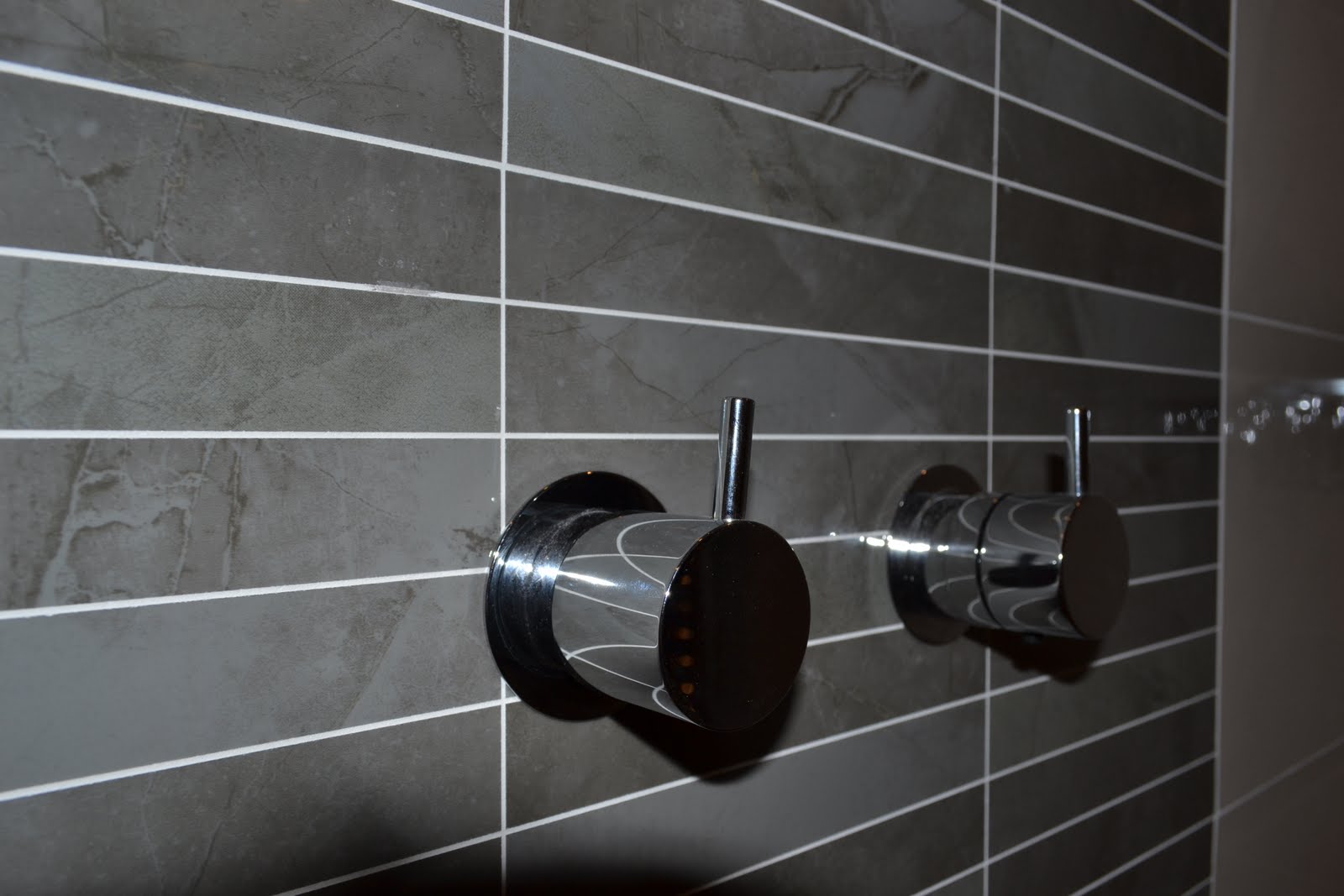 Badrum grå mosaik ~ xellen.com