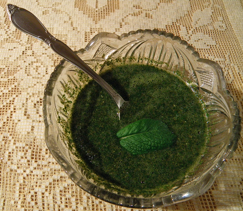 Seasonal Eating Mint Sauce