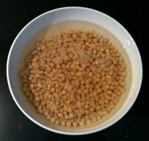Chickpeas with Fresh Tomatoes