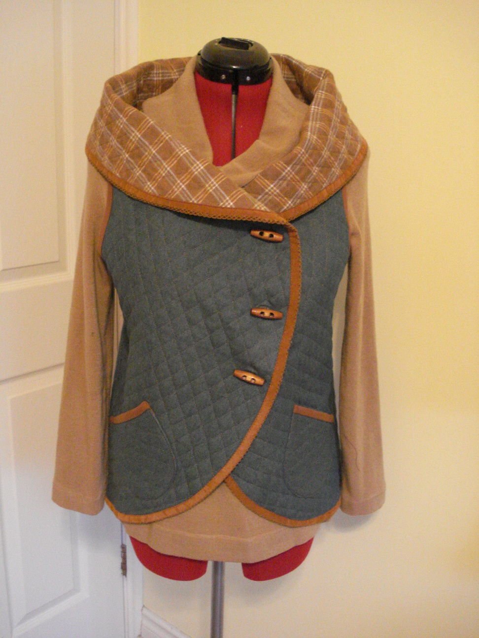 Diana's Sewing Lessons The Making of a Vest...Kwik Sew 3717