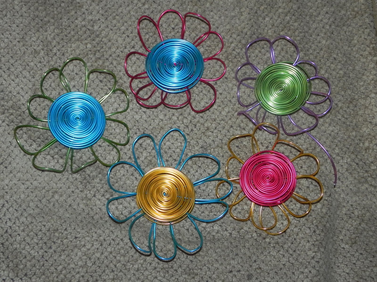 Smart n Snazzy 30 Days of DIY Day 20 Whimsical Wire Flowers