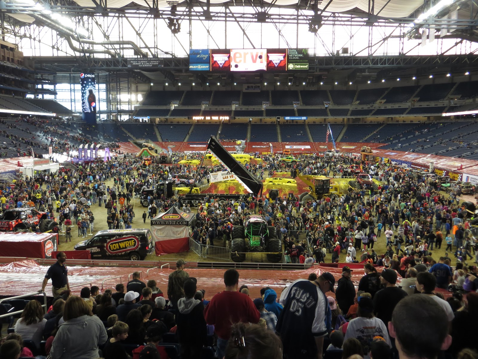 It's Fun 4 Me! Monster Jam World Finals XIV (2013)