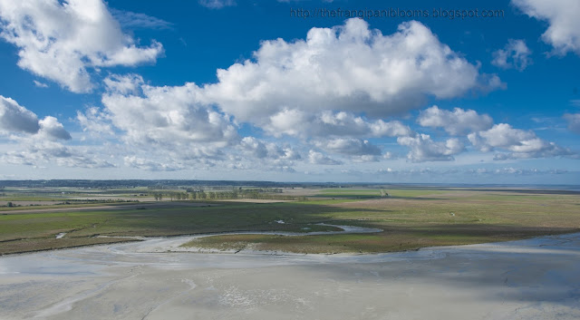 Mud flats Clouds Seabed Sunshine Autumn Brittany Normandy