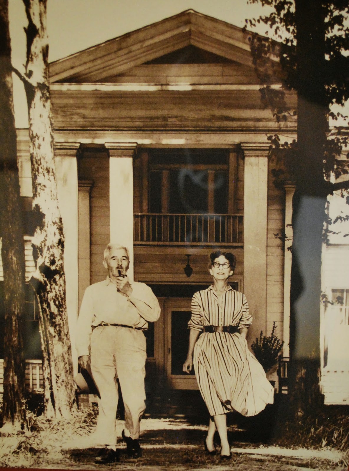 ARTS&FOOD®™ A Visual Tour of "Rowan Oak Museum" William Faulkner's