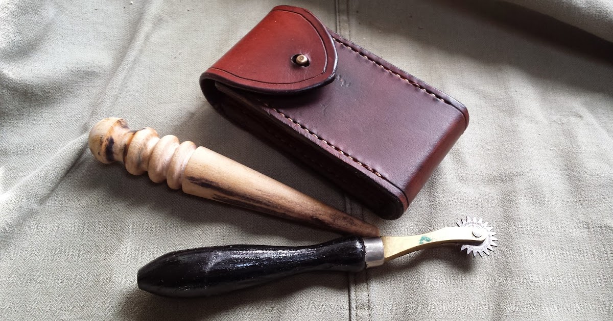 Handmade & Handcrafted Small leather belt pouch