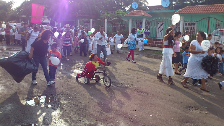 EN LA MARCHA D EVANGELIZACION, DECLARANDO SALVACION, BENDICION Y VIDA ETERNA