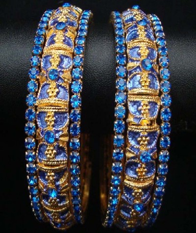Latest Trend Bridal Gold Diamonds Bangles 2013 - Gold Design Latest Trend Bridal Gold Diamonds Bangles 2013 - Gold Design