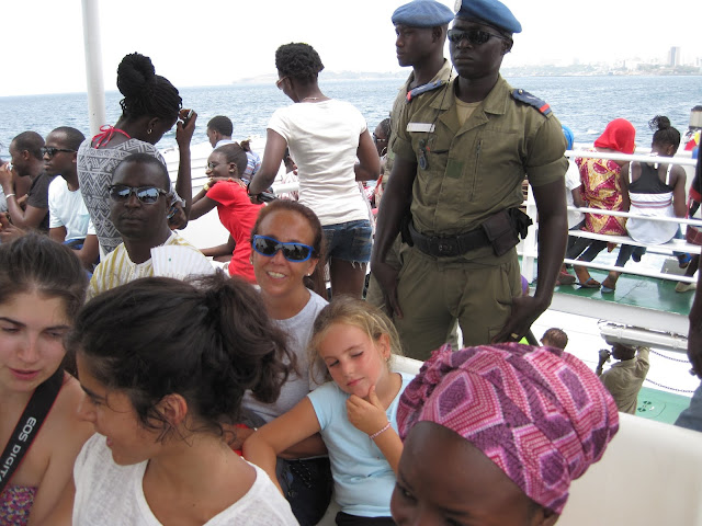 Ferry a la Isla de Gorée (Senegal)