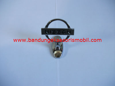 Logo Kap Mesin Nissan Berdiri Logo Kap Mesin Nissan Berdiri