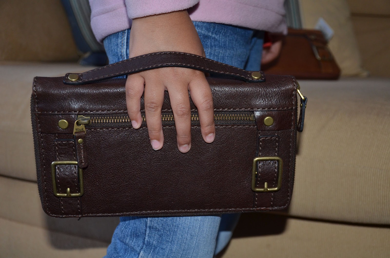 Kitch 'n' Chic Fossil 'Emilia' Zip Clutch Bag/Purse Sienna (Tan) or