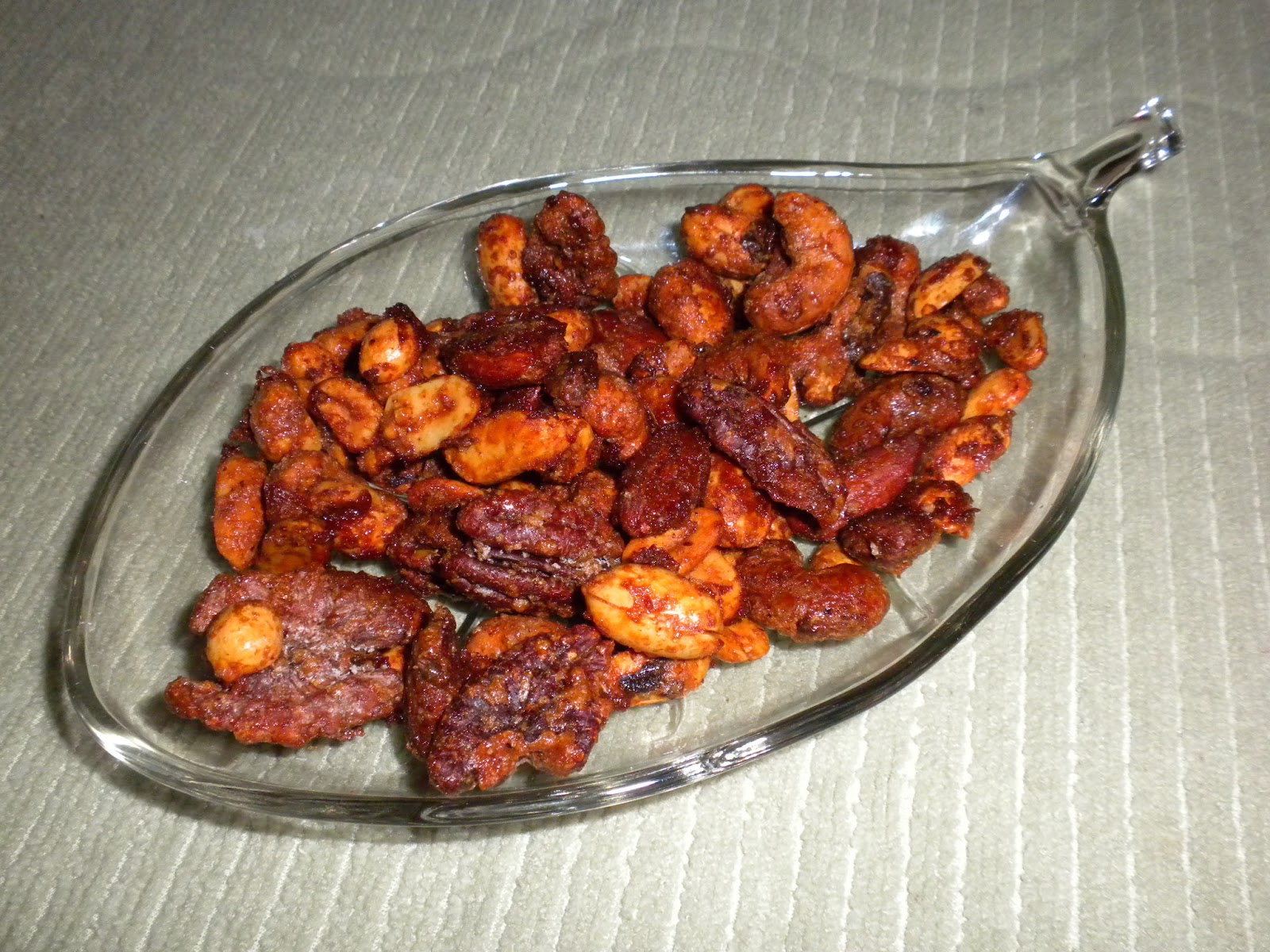 Sweet and Spicy Nuts by Substance of Living Sweet and Spicy Nuts by Substance of Living