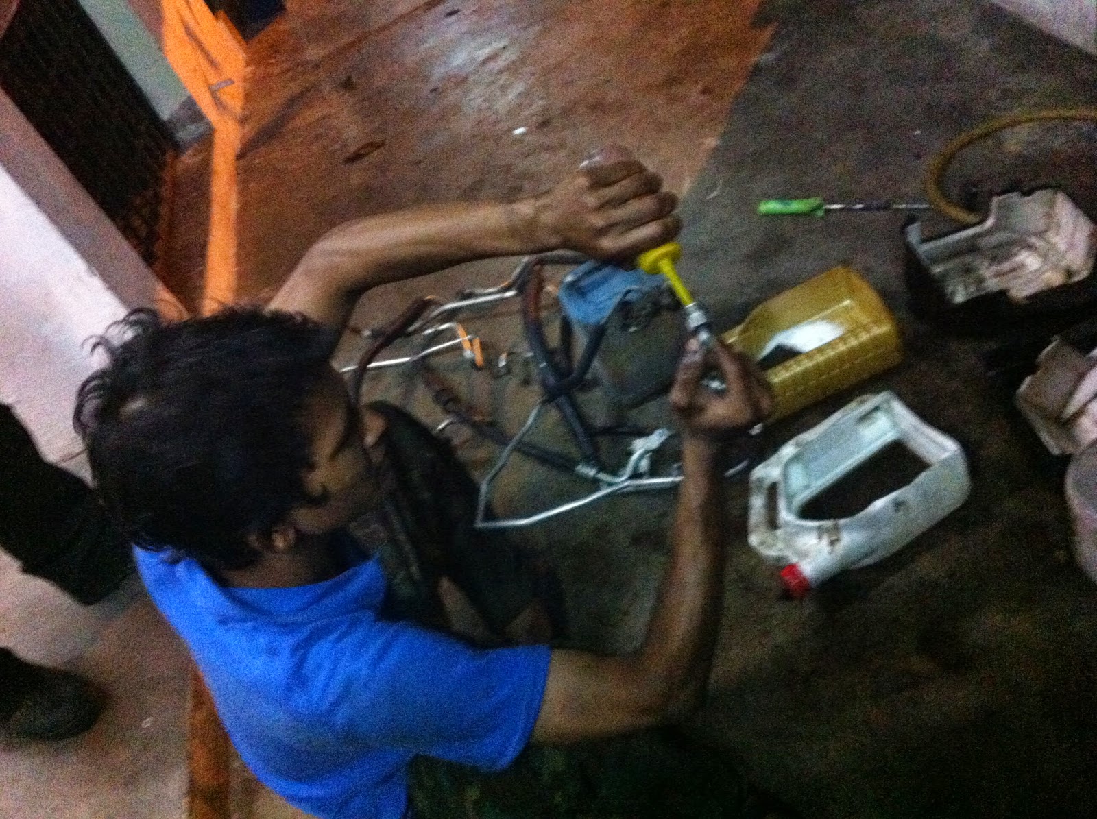 Am Auto Service Penang Flush Aircond System