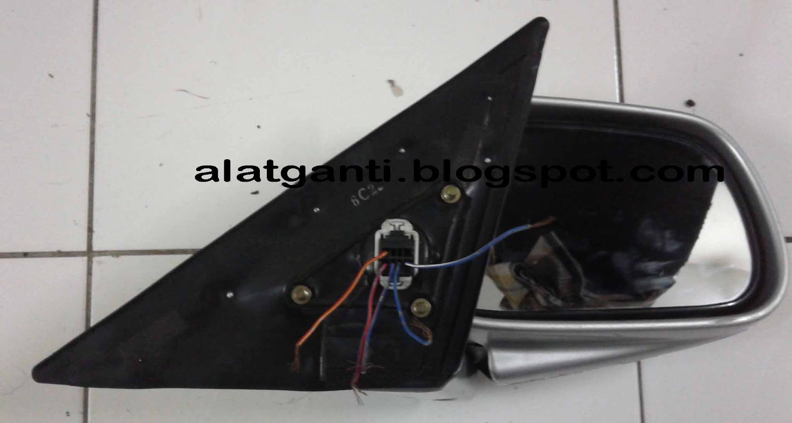 Honda Accord SV4 Auto Flip Side Mirror 5 Wires Right Side Only