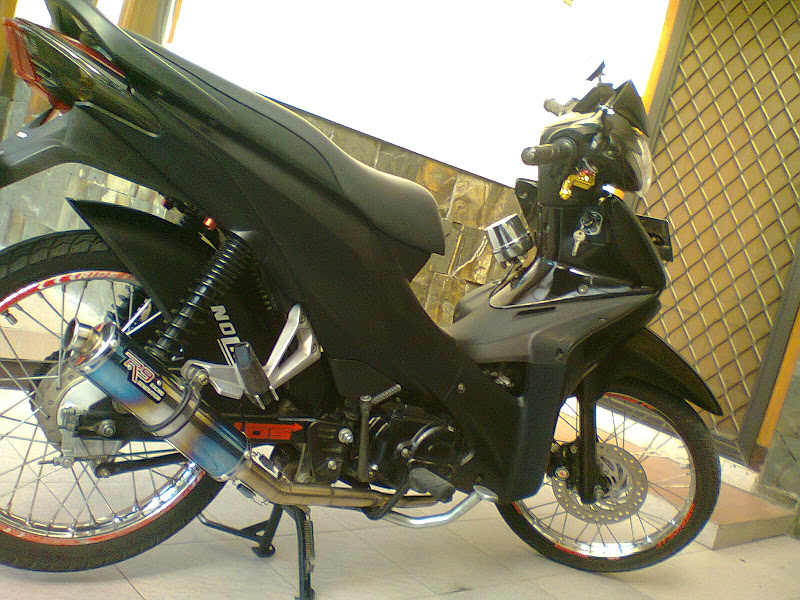 gambar modifikasi motor revo absolute