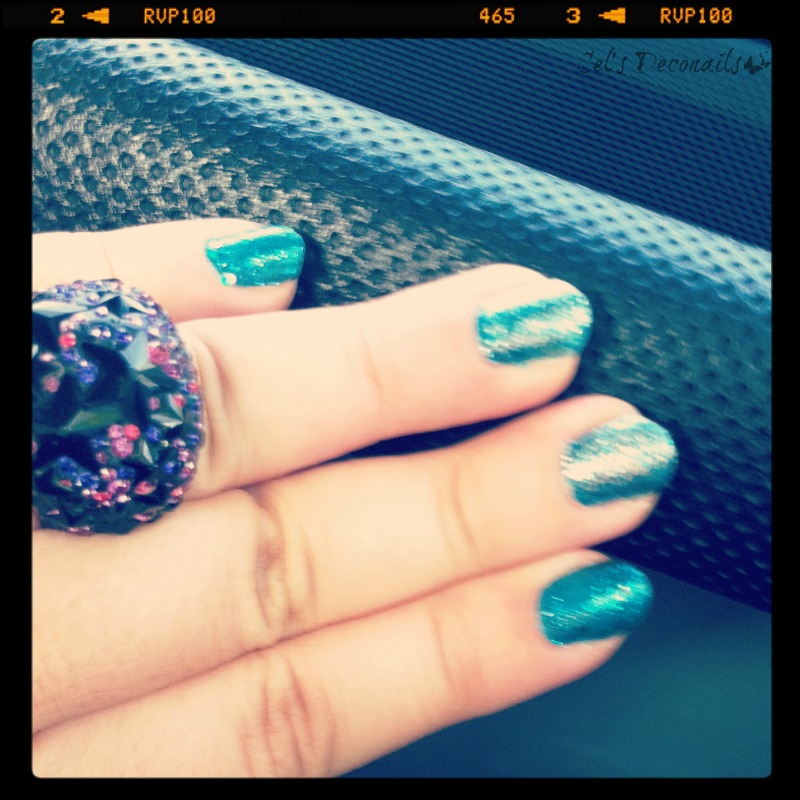 My recent manis, glitter and holographic nails | Dizzy Miss Lizzi