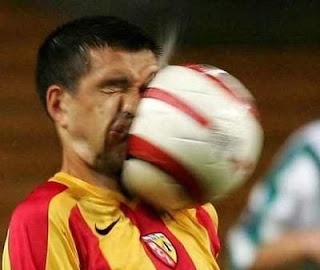 Foto Lucu Pemain bola Foto Lucu Pemain bola
