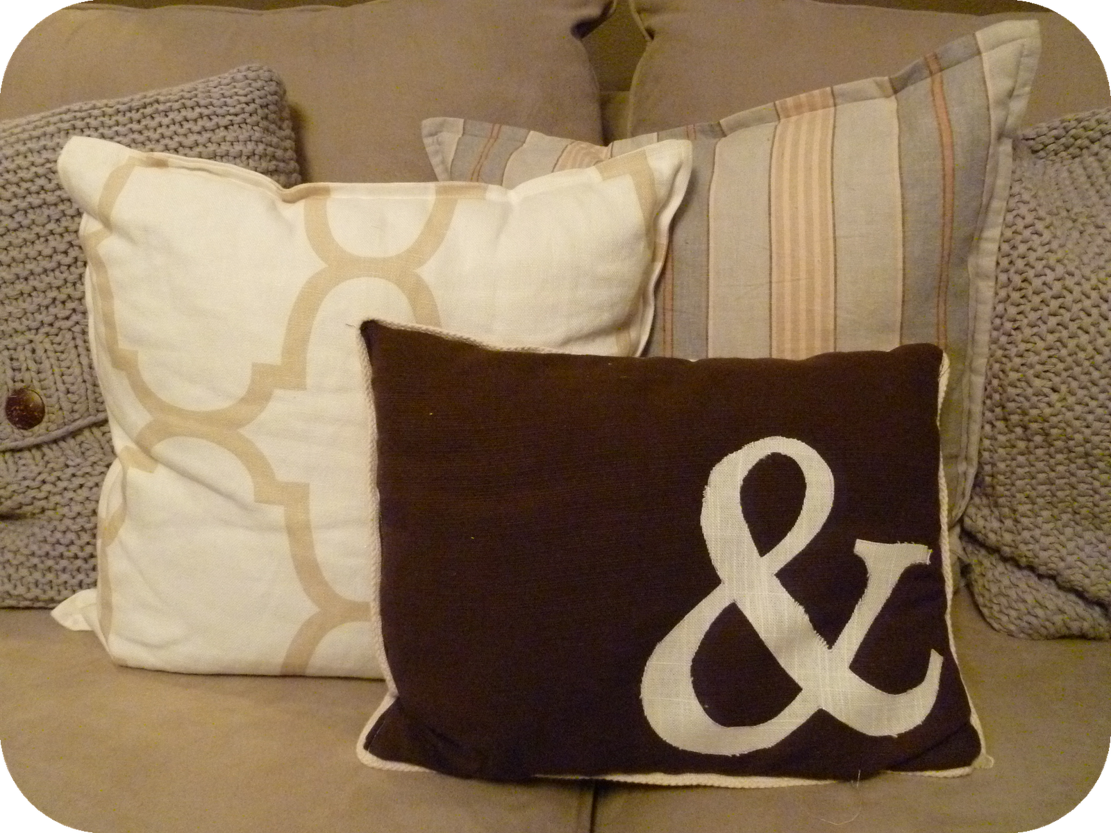 My Suite Bliss DIY {Monogrammed Pillow}