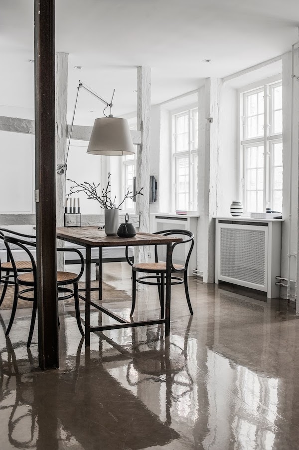 vosgesparis Shiny concrete floors and white walls Copenhagen home