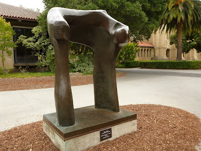 Henry Moore – ‘Large Torso: Arch’ (1962-63)