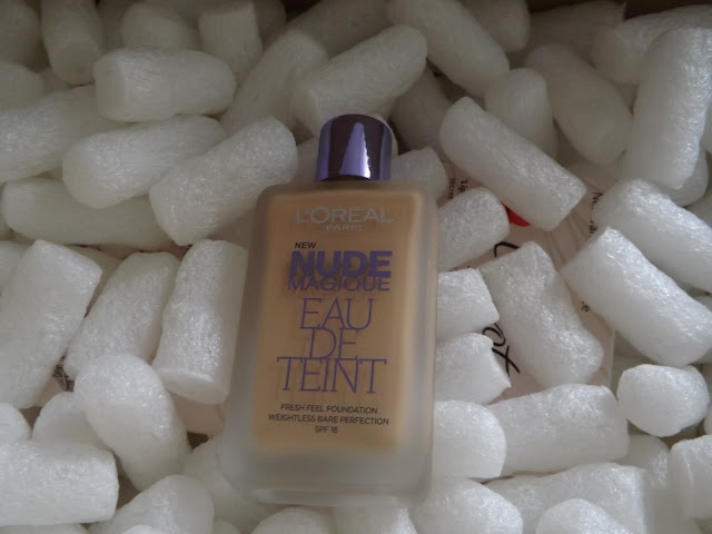 L'Oréal Paris Nude Magique Eau de Teint Foundation SPF 18 in 100 Porcelain