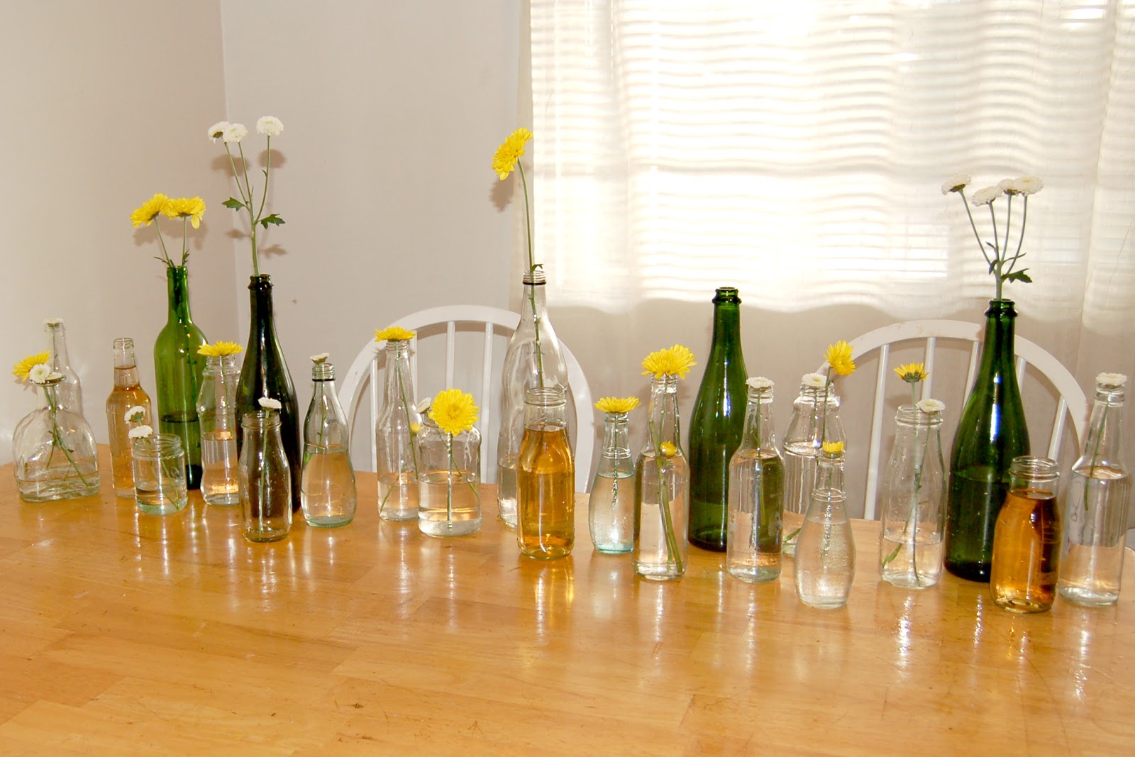 ... with folding chairs lattice wed: simple wedding table decorations