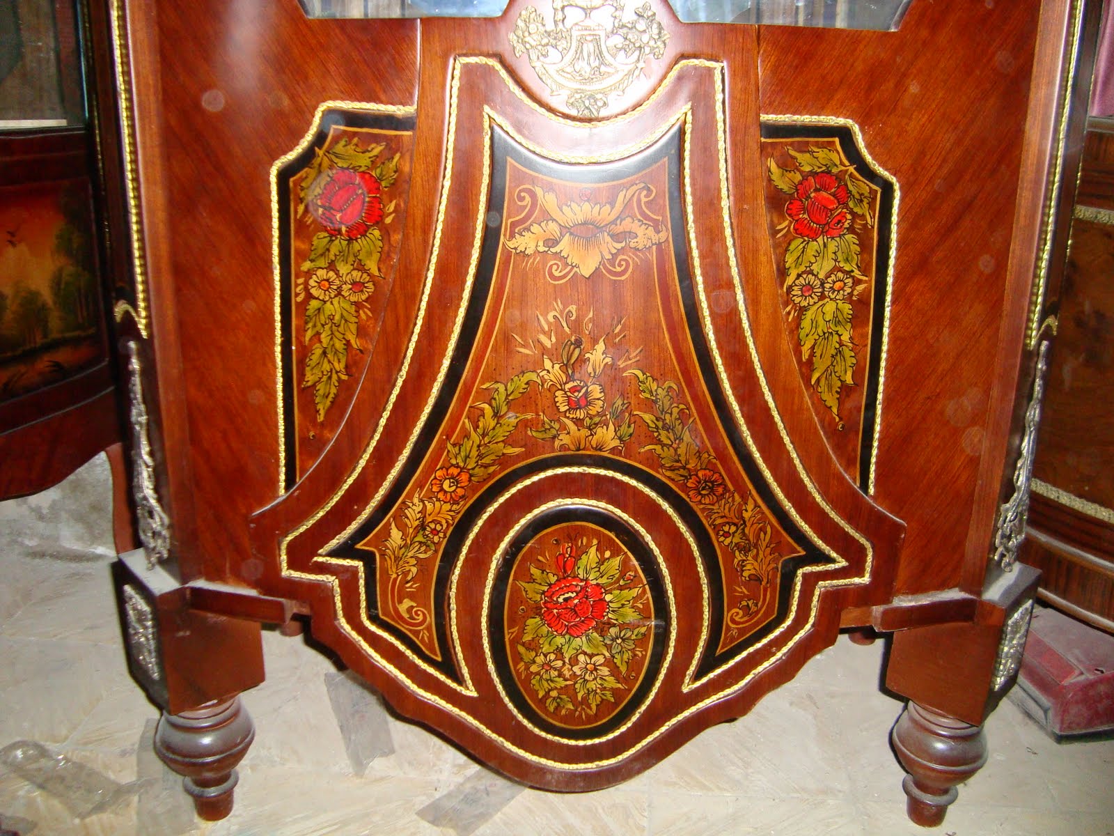 آفاق دمياطي فن التحبير