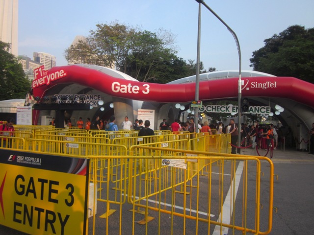 singtel walking with dinosaurs