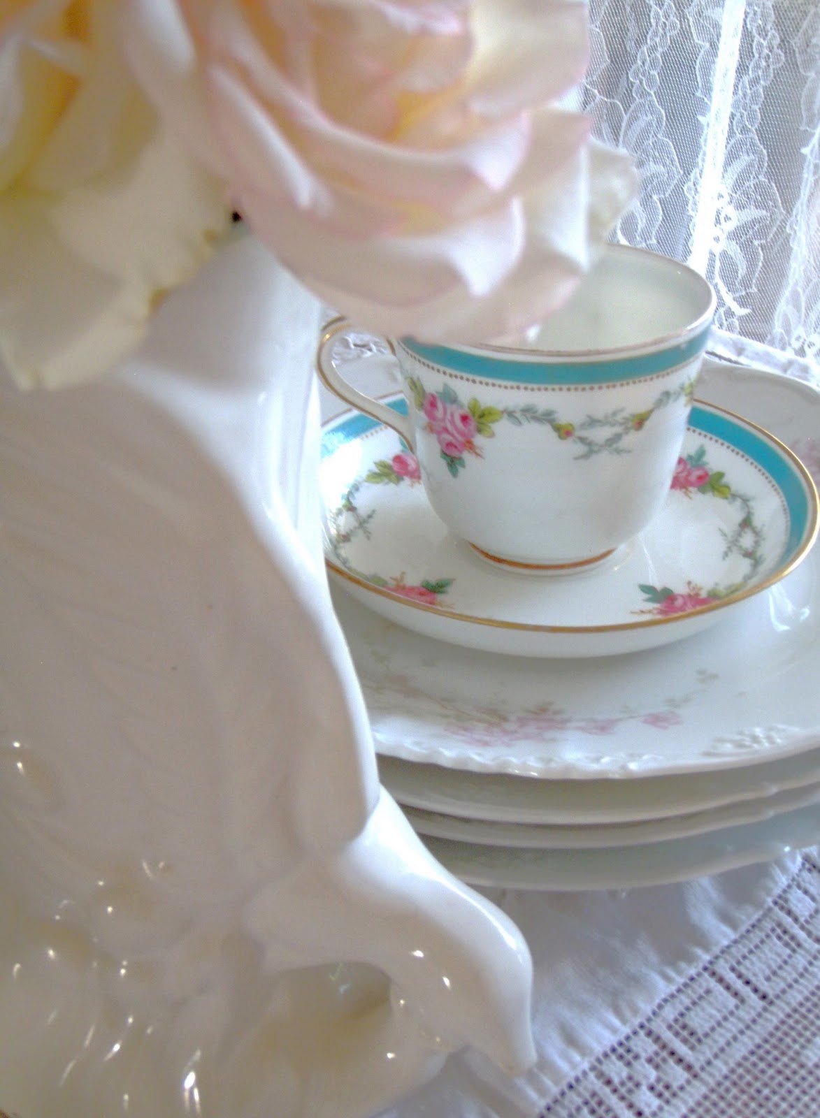 Cabin & Cottage, etc. Teacups & Roses