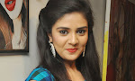 Sri Mukhi latest Photos at Muse Arts Gallery-thumbnail