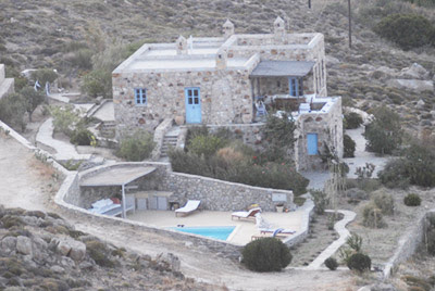 http://4.bp.blogspot.com/-DHZWq9WJV-s/TiX6zJjaakI/AAAAAAAAGjQ/4HrLI7dcR2Y/s400/serifos2.jpg