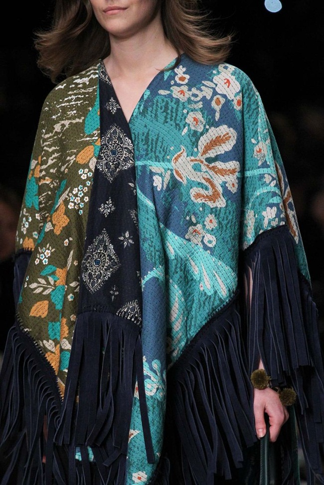Burberry Prorsum 2015 AW Navy Patchwork Fringed Cape on Runway