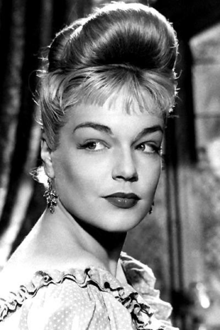 film noir photos tracking with closeups simone signoret film noir photos tracking with closeups simone signoret