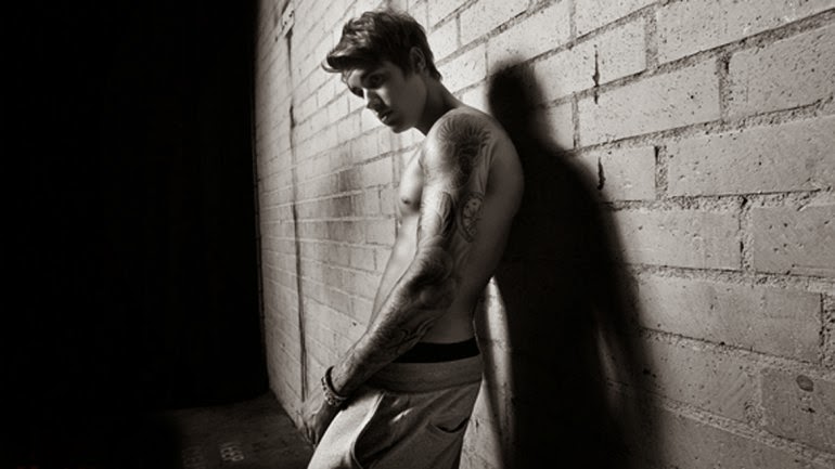 MIRA ESTO -  Justin Bieber volvió a mostrar su cuerpo "sin Photoshop"