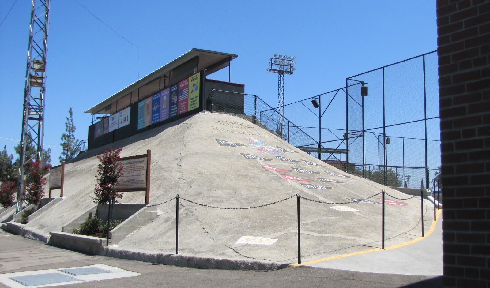The Greatest 21 Days 1990 Visalia Oaks