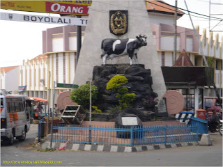 Ini adalah foto pasar sunggingan Ini adalah foto pasar sunggingan