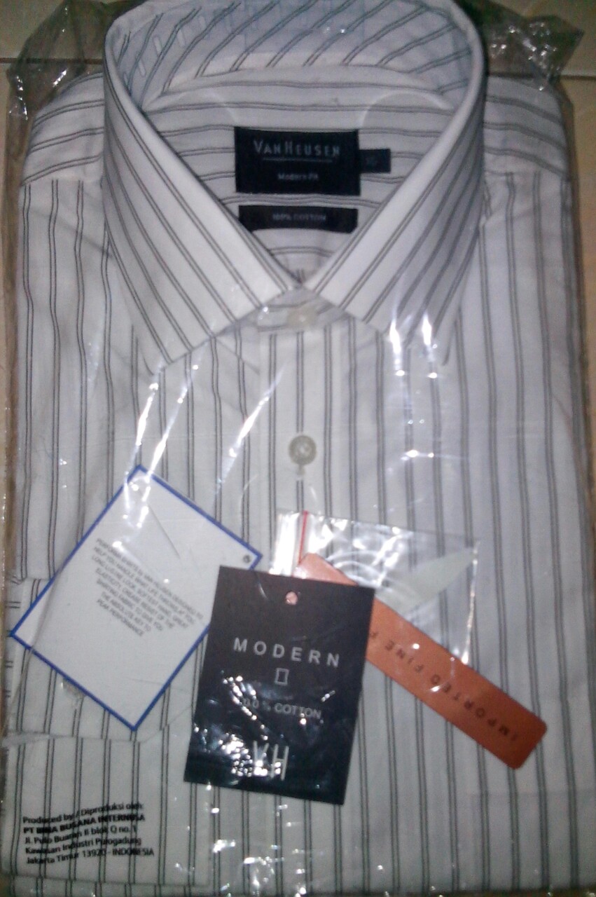 kemeja kantor pria heusen modern fit ukuran 16 kemeja kantor pria heusen modern fit ukuran 16
