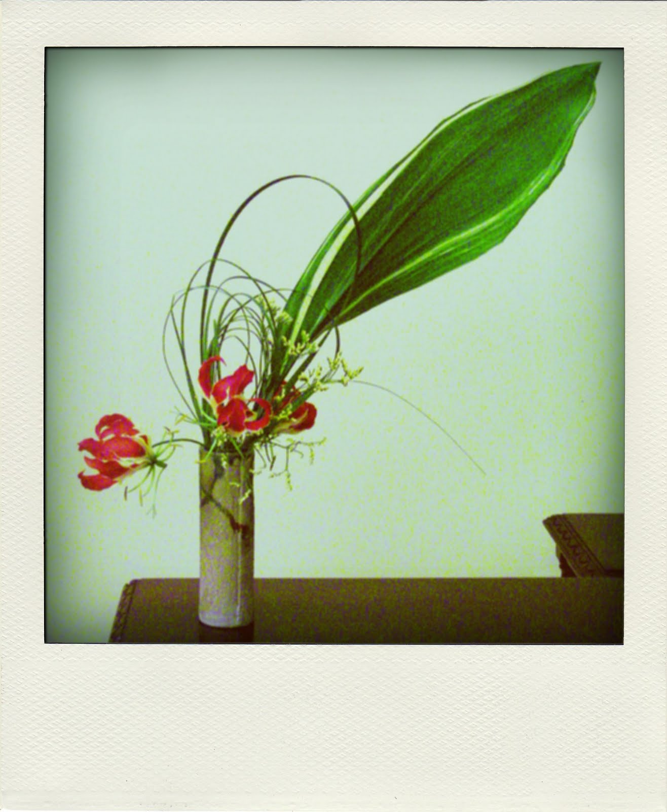 Monday ikebana SAS does Monday ikebana
